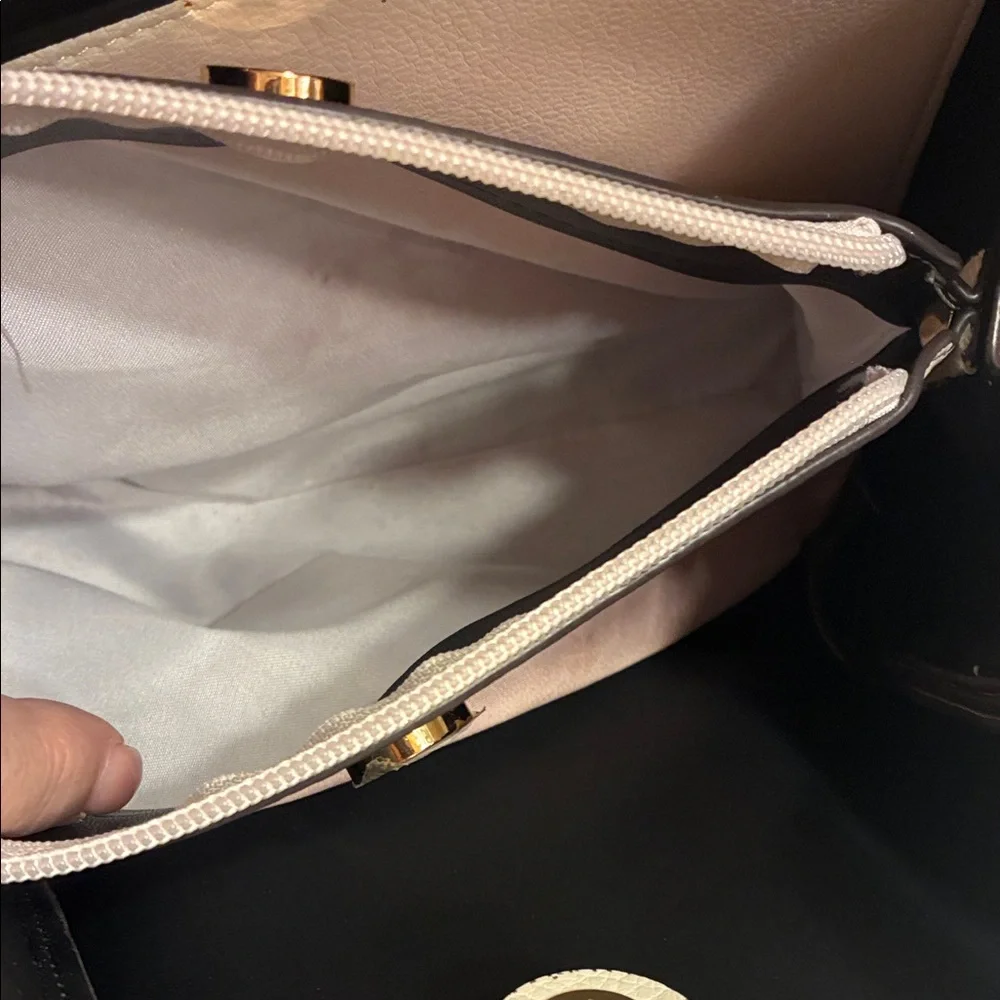 Kate‎ Spade Cream Shoulder Bag